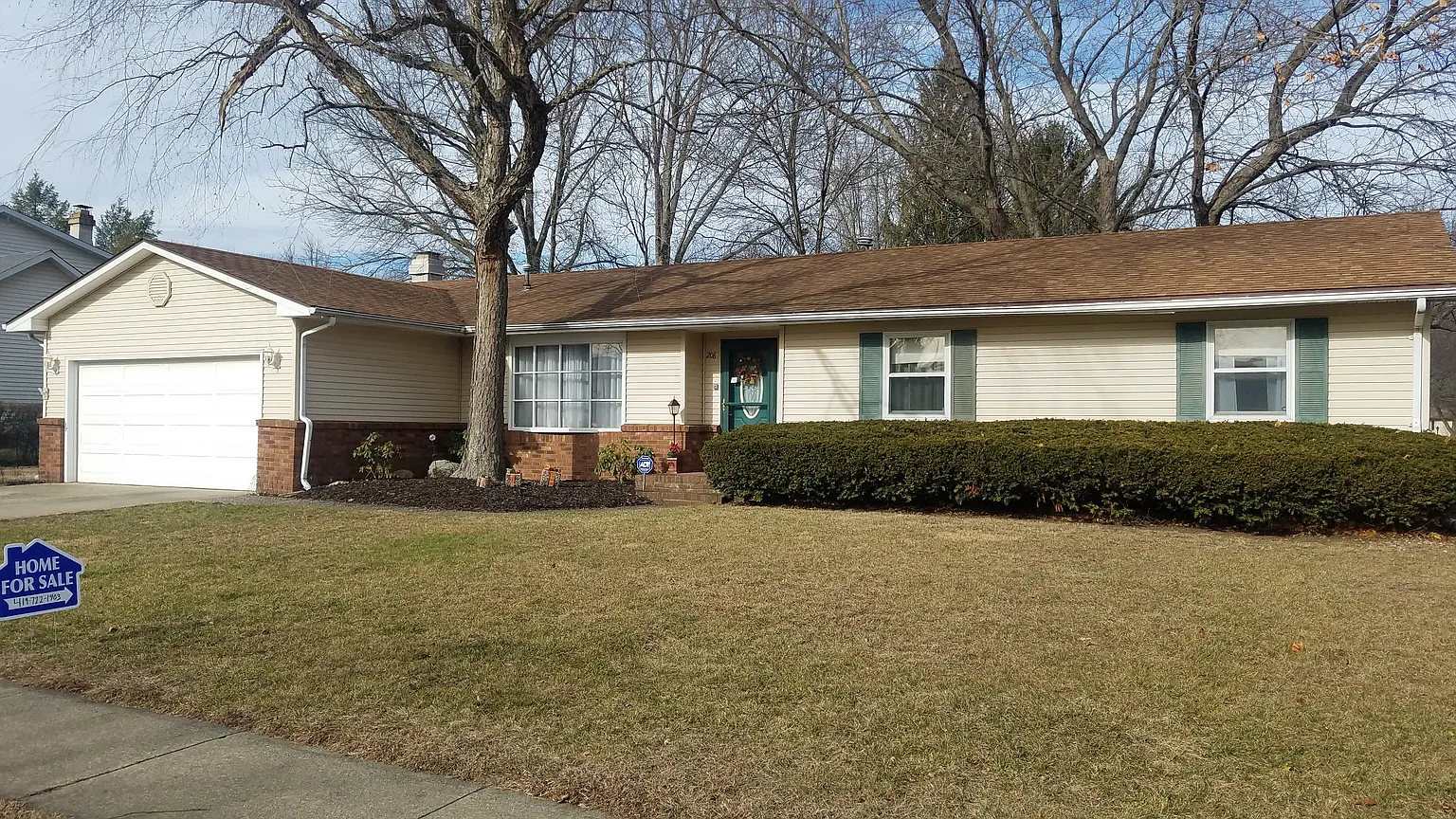 208 Willard St photo 1
