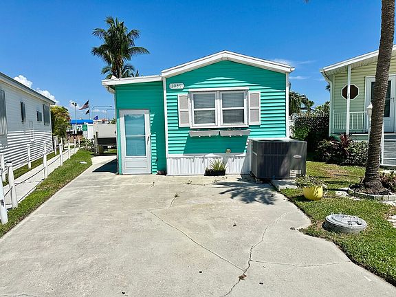 4th image of 294 Nettles Blvd #Id1537512p