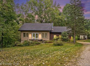2835 Jossman Rd, Holly, MI 48442