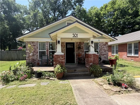 501 W 6th St, Russellville, AR 72801