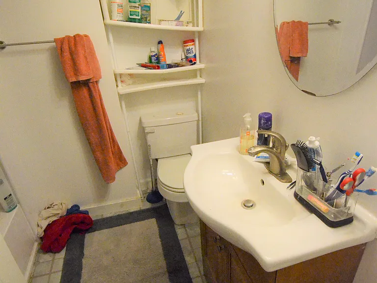 24 Hemenway St #1 — Photo 31