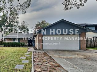 11915 Fork Creek Dr, Houston, TX 77065