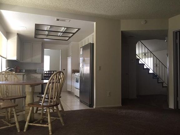 3rd image of 25435 Mandarin Ct