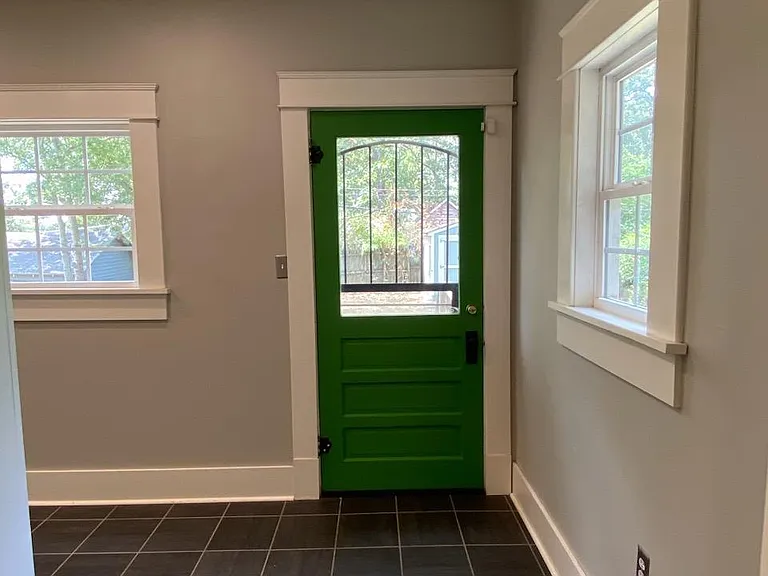 116 N Spruce St — Photo 15