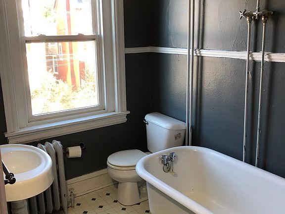 5th image of 1506 W 14th St APT 2