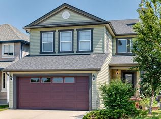327 Sagewood Pl SW, Airdrie, AB T4B3M8