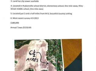 2010 Riley Street, Hudsonville, MI 49426