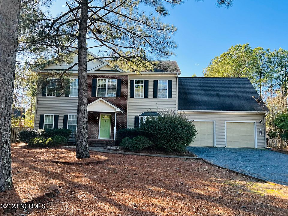 1st image of 5 Onyx Ln S