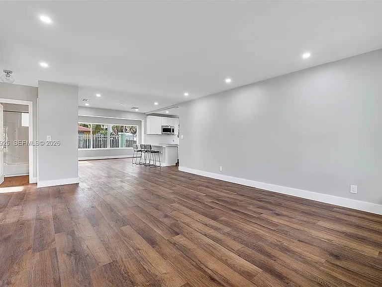 2230 Atlanta St — Photo 5