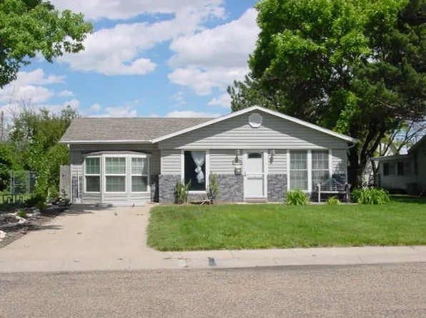 811 Eustis Ave, Goodland, KS 67735