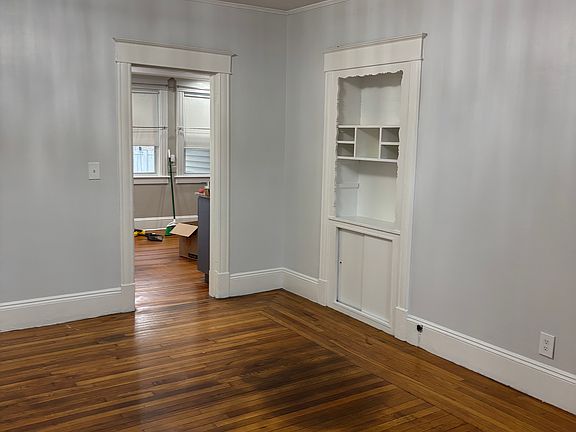 5th image of 25 Lyndale St #1A