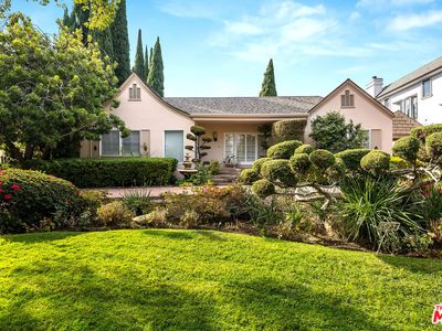 523 N Maple Dr, Beverly Hills, CA, 90210