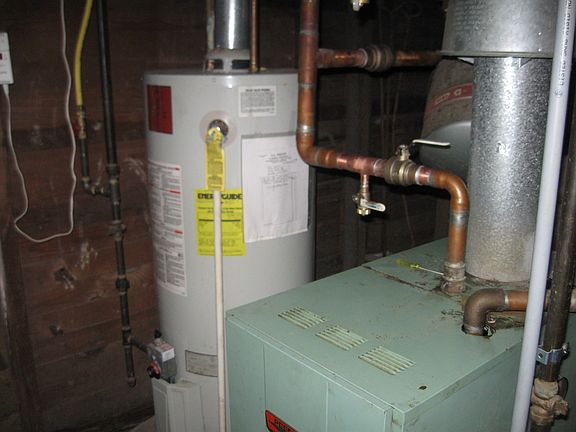 4th image of 1402 West Ave