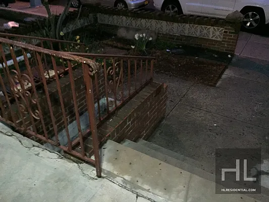 Rented by Highline Residential | media 22