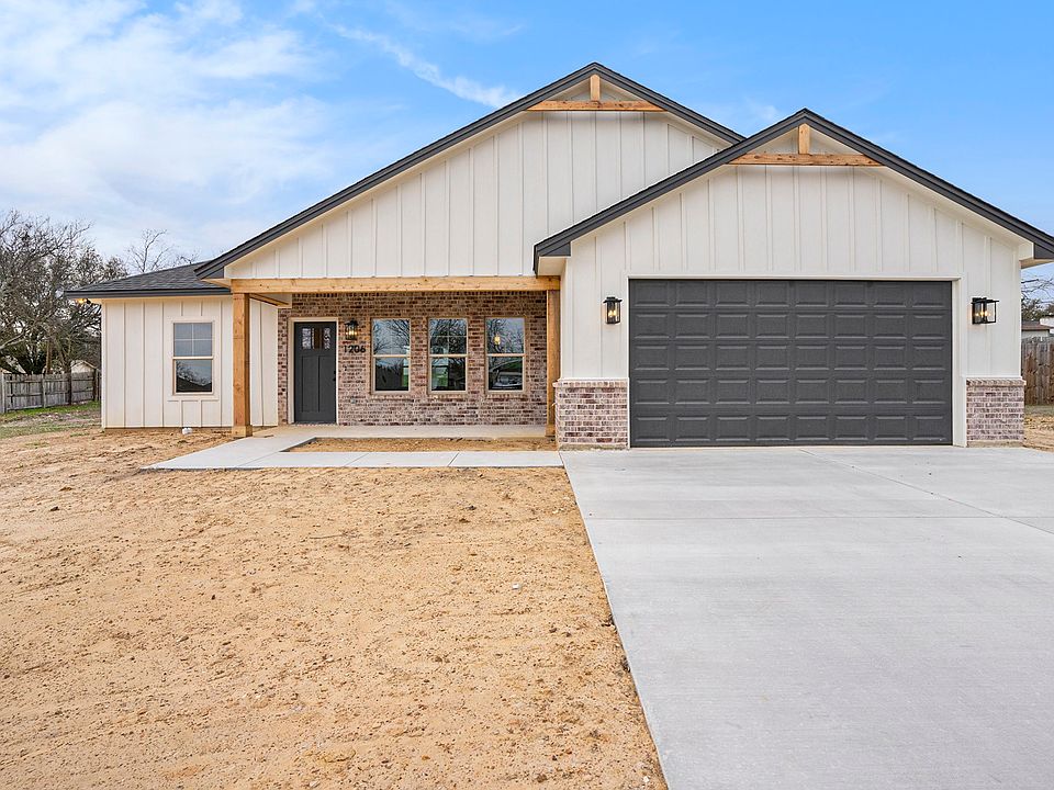 1st image of 1206 Linda Ln