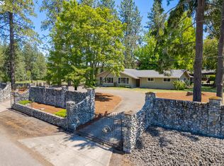 87313 Chinquapin Loop, Veneta, OR 97487