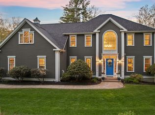 4 Fieldstone Ct, Grafton, MA 01519