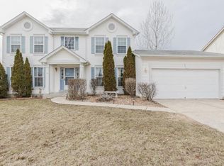 16082 Nantucket Island Dr, Grover, MO