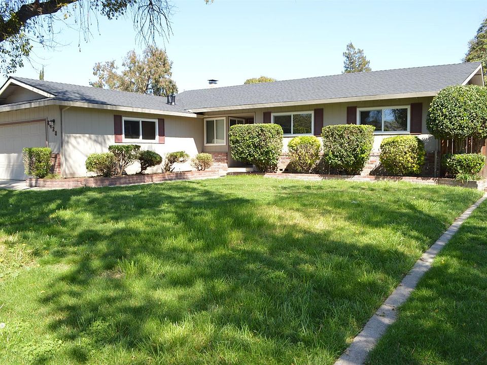 2nd image of 8428 Yarmouth Dr