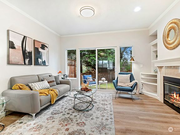 3rd image of 2680 139th Avenue SE #76