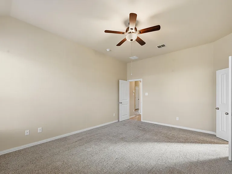 717 Jennie Marie Cir — Photo 15