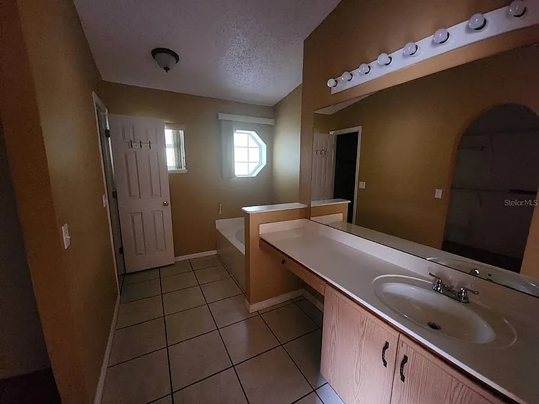 3113 Turret Dr — Photo 14