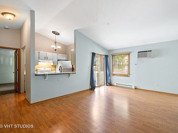 2nd image of 1361 Cunat Ct APT 2D