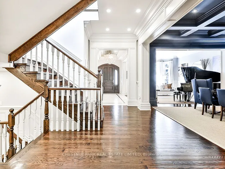 182 Saint Leonards Ave — Photo 19