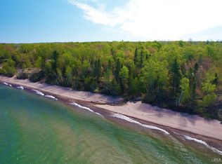 Lakeshore Dr, Hancock, MI 49930