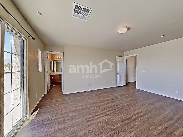 9161 Desirable Ct — Photo 10