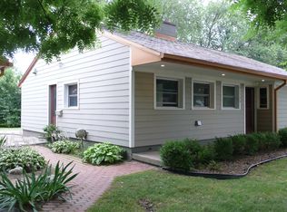 21725 Lakeland St, Saint Clair Shores, MI 48081