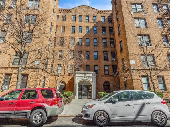 3105 Brighton 3rd St APT 1K, Brooklyn, NY 11235