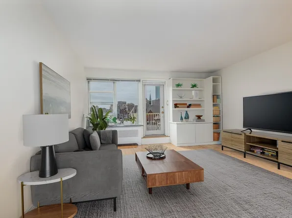 145 Pinckney St APT 719, Boston, MA 02114