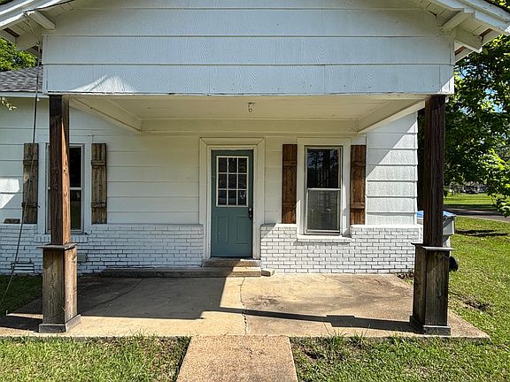 5th image of 807 Bankhead Ave
