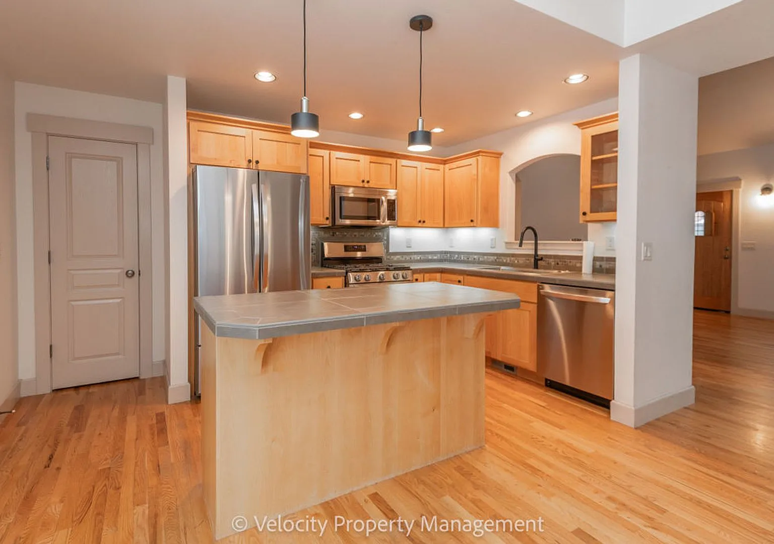 Charming Home in the heart of Northwest Crossing! — Photo 1