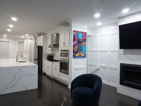 Kitchen/ Living Room
