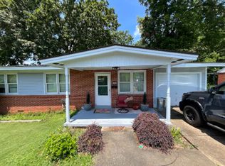 268 Perry Hill Rd, Montgomery, AL 36109