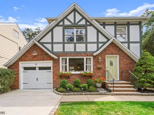 28 Mountain Ave, Bloomfield Twp., NJ 07003