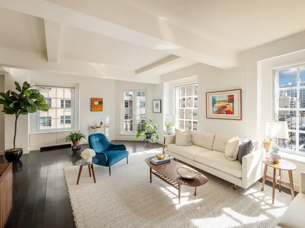 1 5th Avenue image 1 of 17