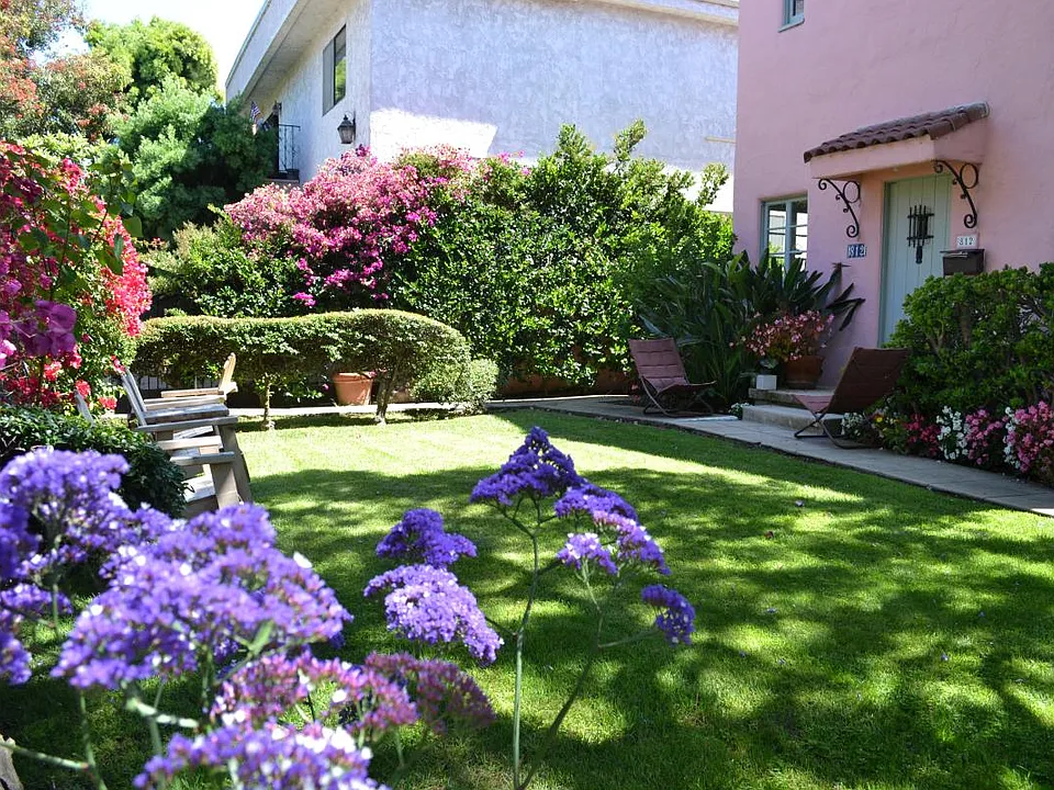 Front Garden Area
