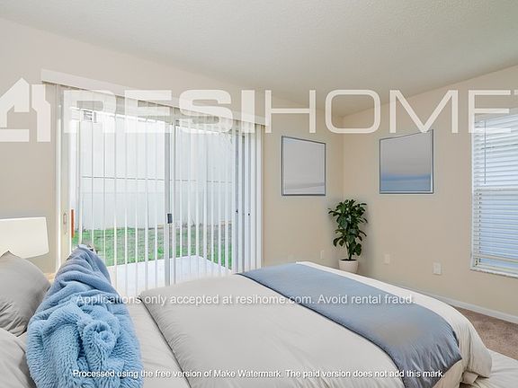 5th image of 280 Daniels Pointe Dr
