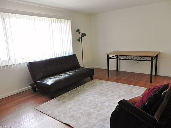 4th image of 27651 Lake Shore Blvd #C-12