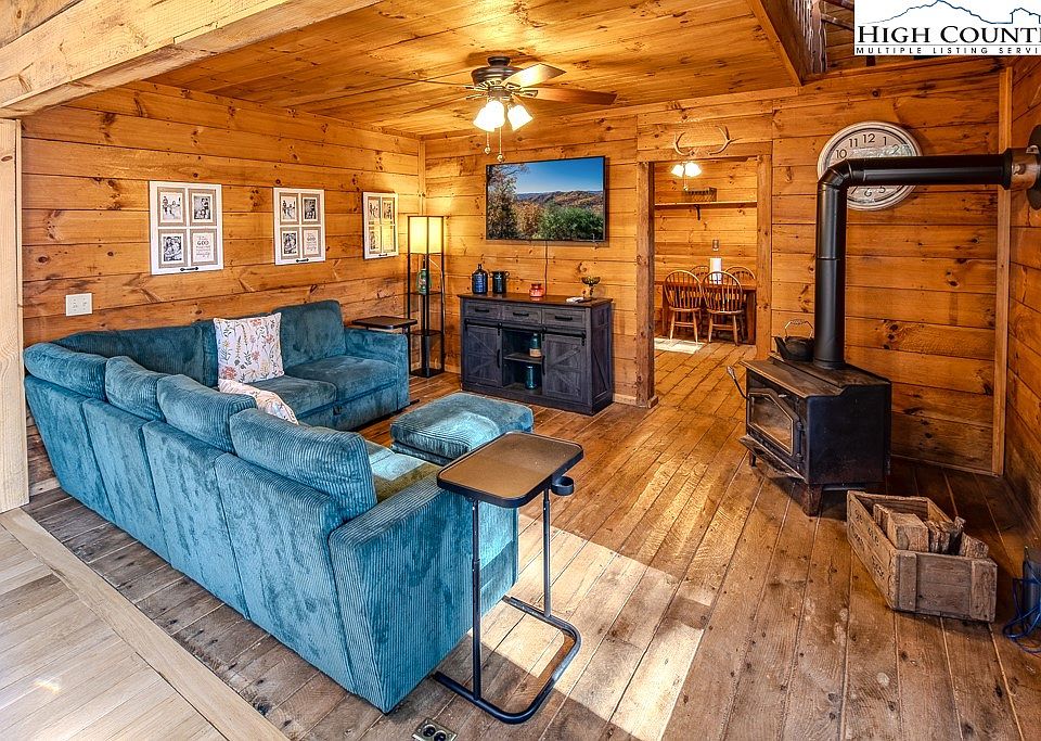 13th image of this home