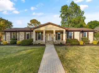 819 Farley Dr SE, Huntsville, AL 35802
