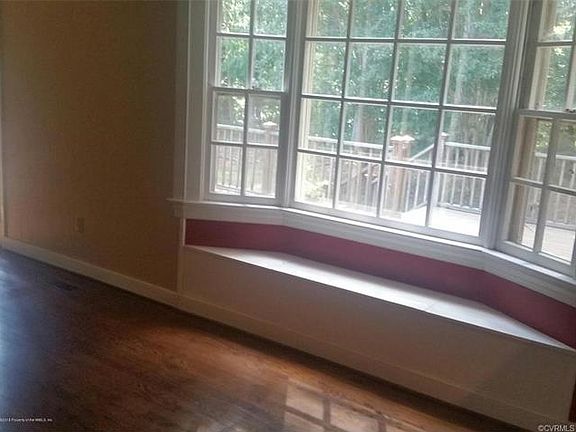 5th image of 105 Claremont