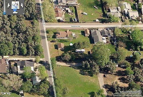 1st image of 8032 Holly Dr