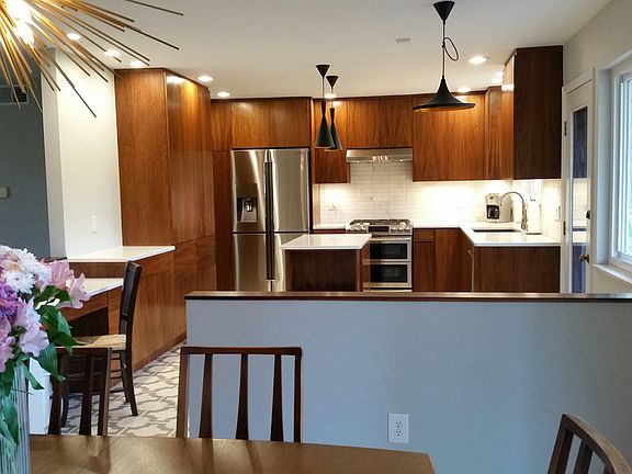 5th image of 7125 Cheshire Dr