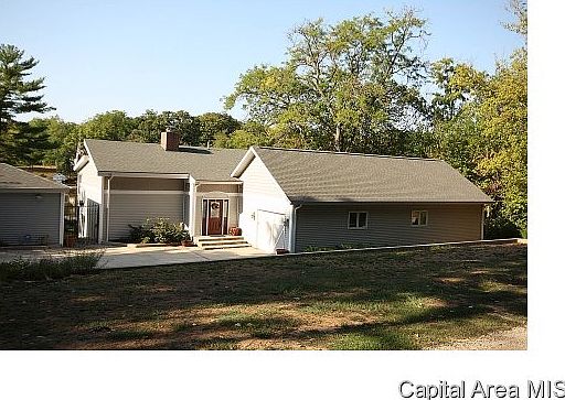 2nd image of 26 Maple Grove Ln