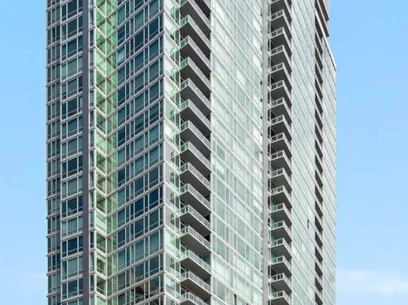 2 2nd St APT 803, Jersey City, NJ 07302