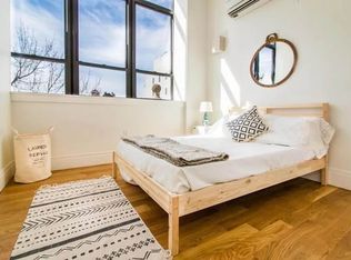 4 Henry St #4J, Brooklyn, NY 11222